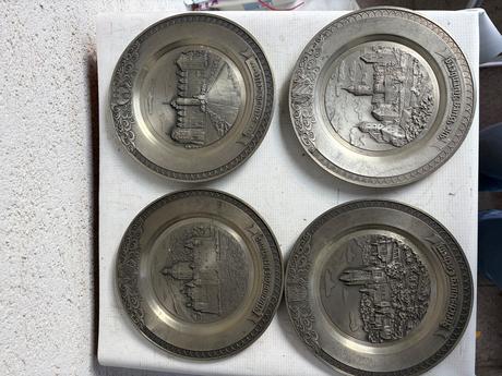 4 cinove taniere 3d s motivom hrad hrady znacene c,