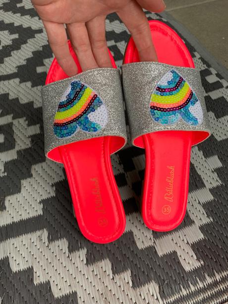 Neonove slapky billieblush, 35