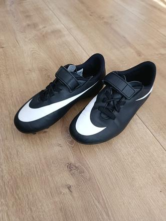Kopačky, nike,35