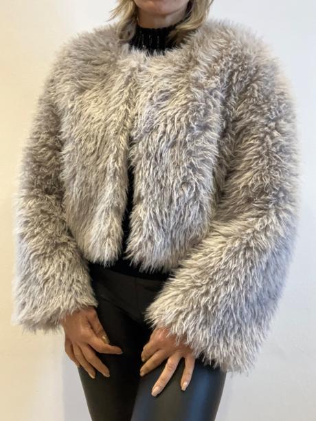 Dámsky sivý kožušinový kabátik (uni), l / m / xl
