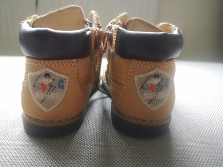 Topanky zn. chicco, chicco,23