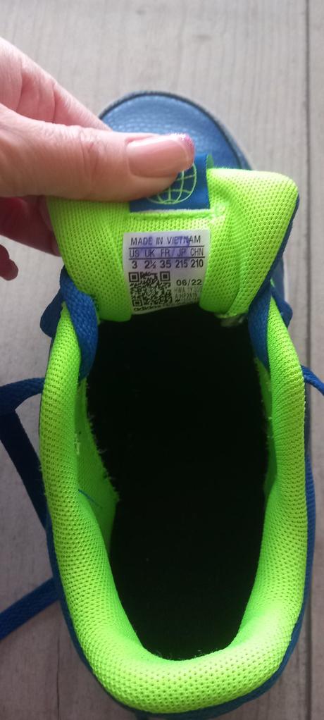 Halovky adidas, adidas,35