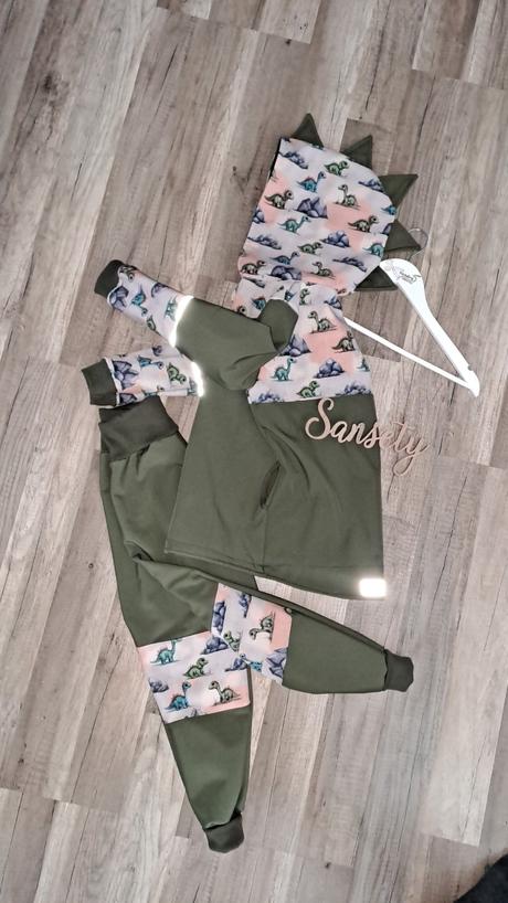 Dino softshell súprava, 116 / 122 / 128