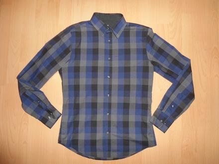 Cierno-modro-siva kosela kocka, s