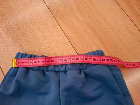 Tepláky s mikinou, 98