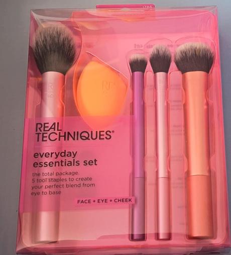 Štetce real techniques everyday, 