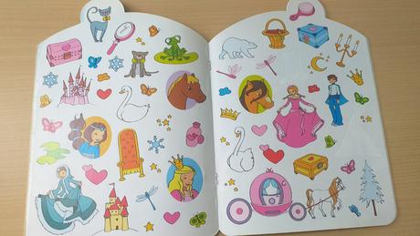 Omalovanky so samolepkami, 