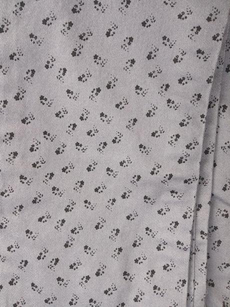 Dievčenské sivé rifle 4-5 r., 104