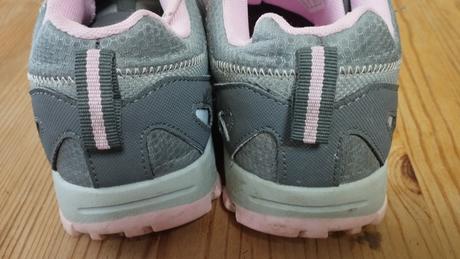 Trekove topánky, 38