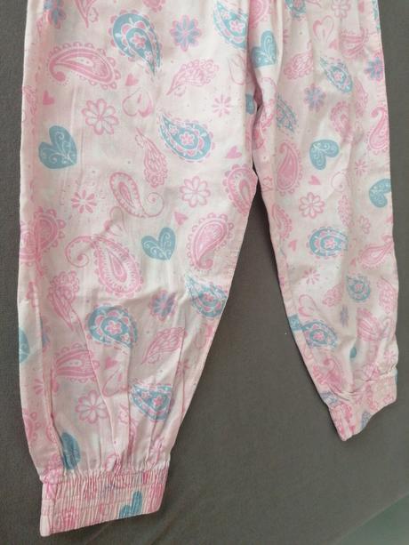 Ľahké letné nohavice, 98