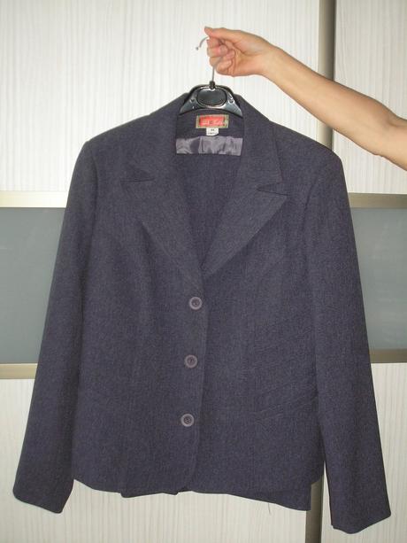 Kostým - trojkombinácia, 44