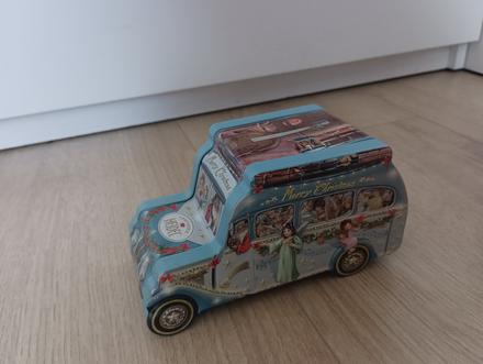 Dekoračná dóza autíčko,