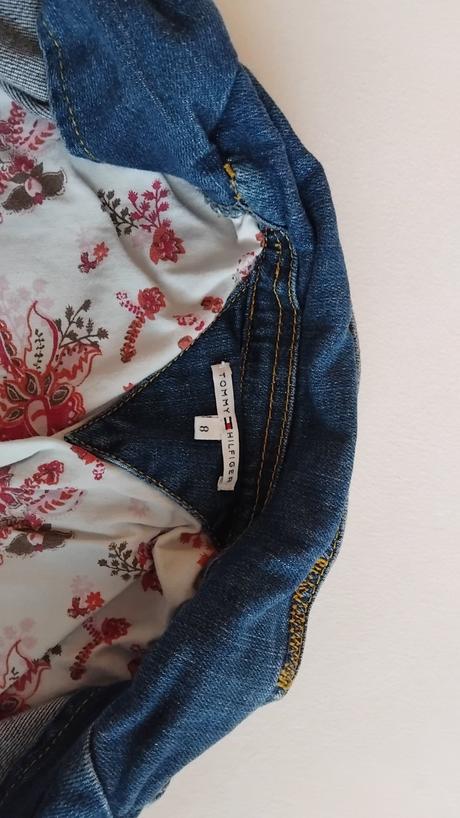 Riflova bunda v.8, tommy hilfiger,128