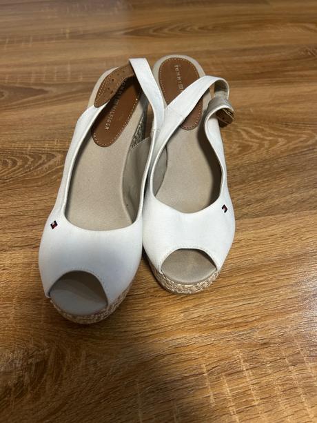Sandalky, tommy hilfiger,38