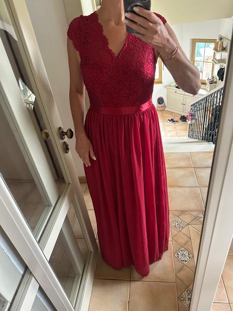 Slávnostne šaty, m