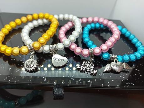 Akcia- mikulášske a vianočné náramky, 