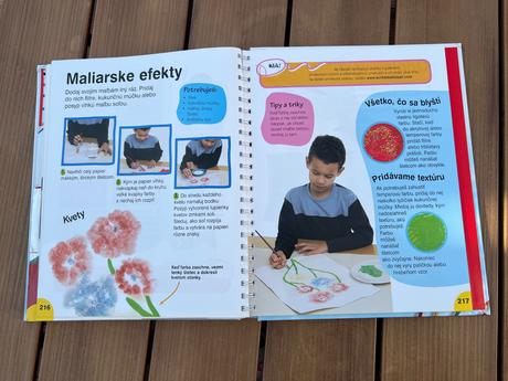 Velikanska kniha pre tvorive deti, 
