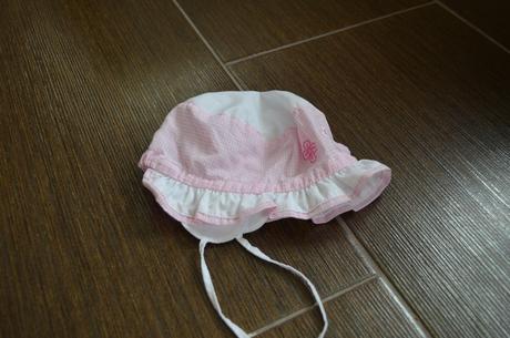 Letná klobúčik nenosený, 62