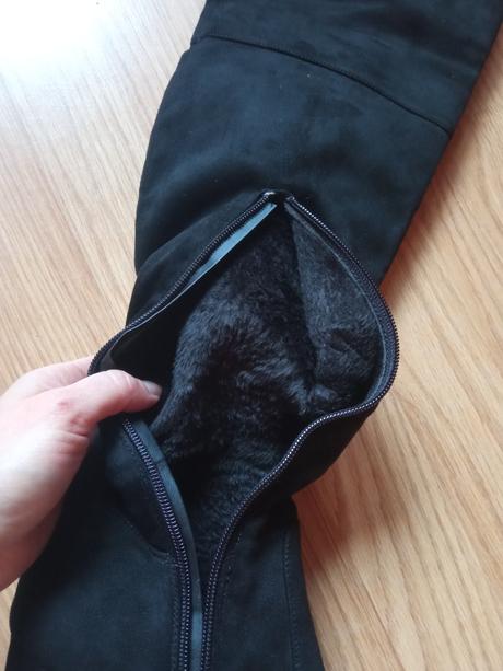 Čižmy nad kolená, 36