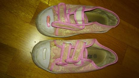 Tenisky plátenky, 32