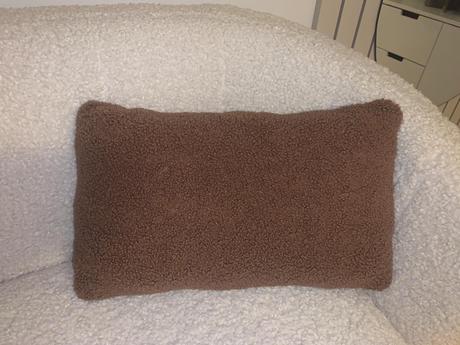 2 teddy dekoračné vankúše, 