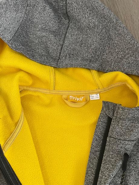 Softhellová bunda, crivit,36
