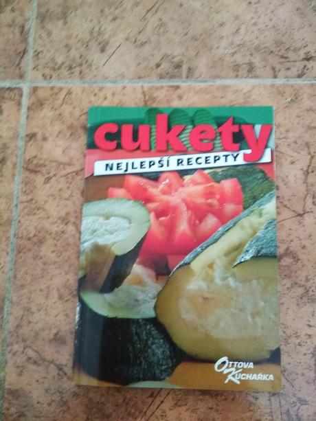 Knihy rôzných žánrov, 