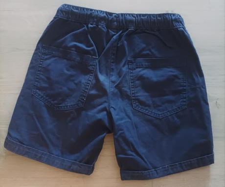 Šortky, pepperts,134