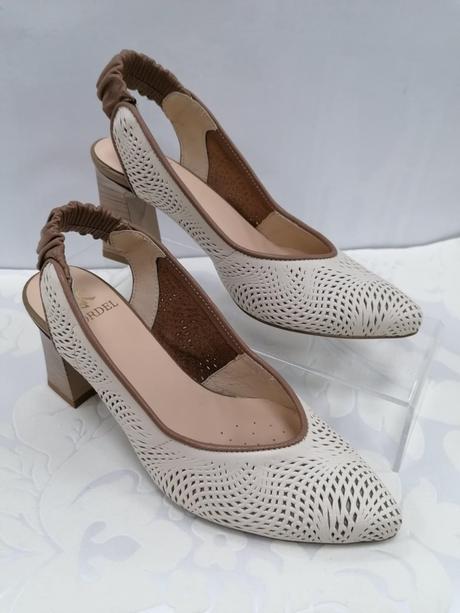 Dámske lodičky 23220435 z, 35 / 36 / 37 / 39 / 41