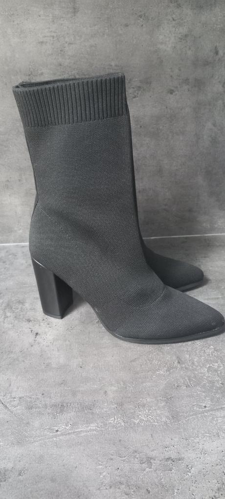 Čižmy na stĺpiku, 39