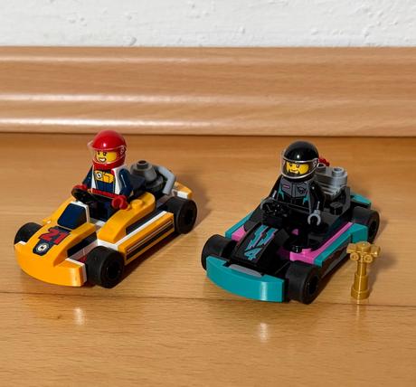 Lego city - 60400 - motokary - top stav, 