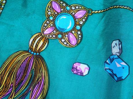 Kvalitná luxusna hodvabna elegantná šatka, xl