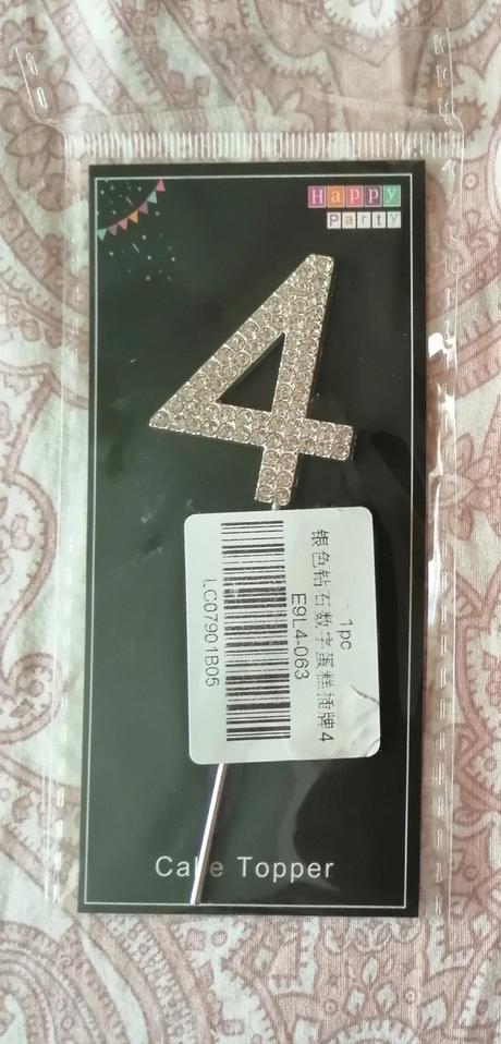 Zápich na tortu číslo 4, 