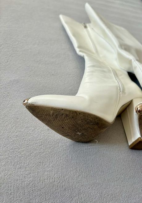 Dámske biele čižmy na podpätku, 36