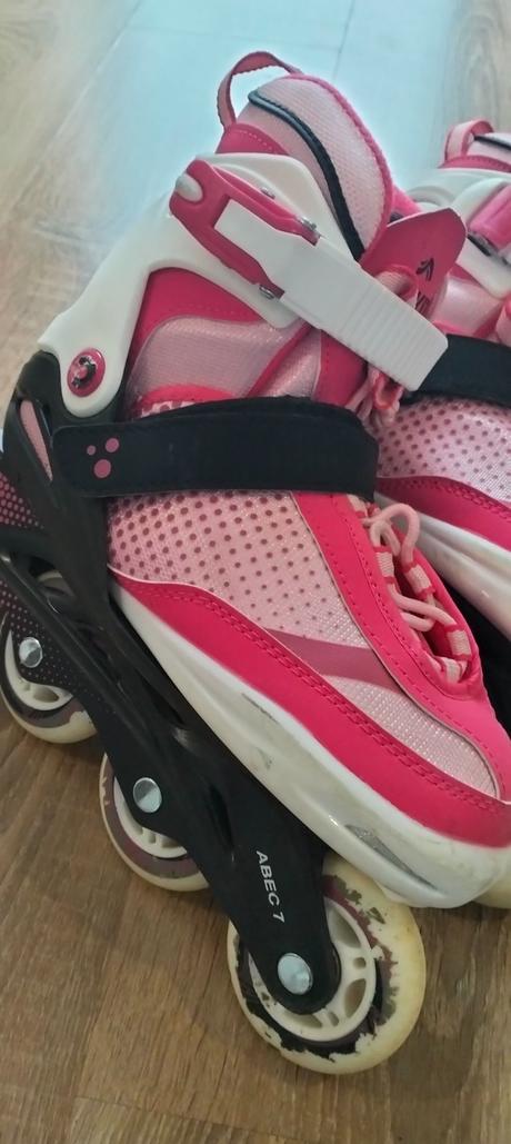 Kolieskové korčule, 35