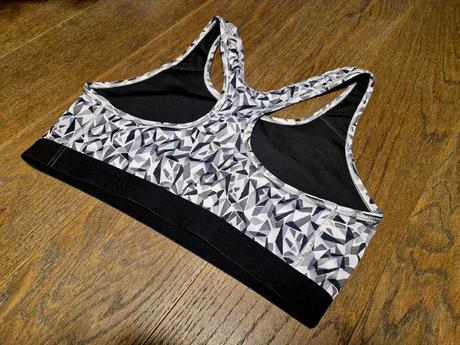 Sportova podprsenka zn.nike dri-fit original v.l, nike,l