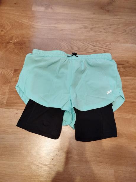 Kratasy s leginami, crivit,38