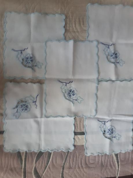 Vyšívané prestieranie, 