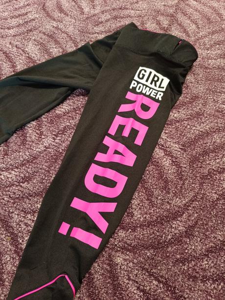 Balík oblečenia xs/s (30ks), 158–170