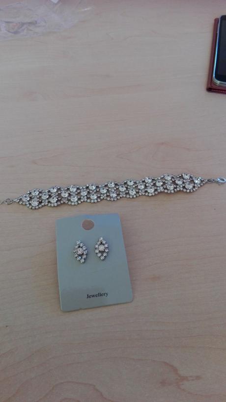 Štrasový náramok a náušnice, 