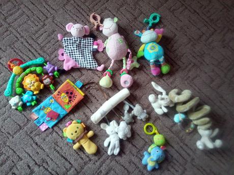 Predám "prvé" hračky veľmi dobrý stav,