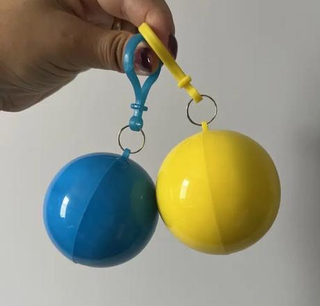 Pršiplášť v guličke, 