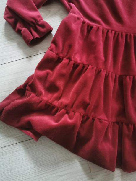 Bordové zamatove šaty, 110