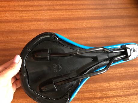 Sedlo na bicykel merida,