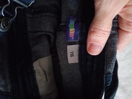 Šortky s trakmi, lupilu 116, lupilu,116