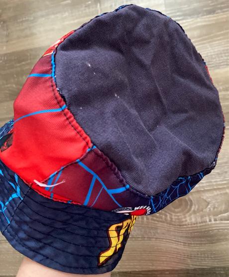 Klobúčik spider-man, marvel,54