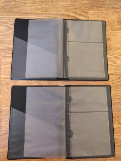 Obaly na doklady, karty alebo vizitky,