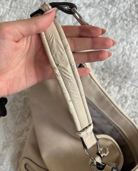Véžová kabelka, 