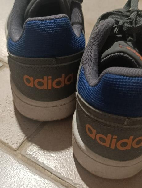 Adidas, adidas,39