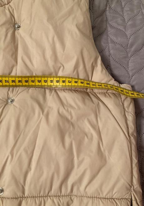 Krásna predĺžená vesta ako nová, sinsay,l